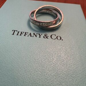 Tiffany & Co. Silver Interlocking Circles Ring